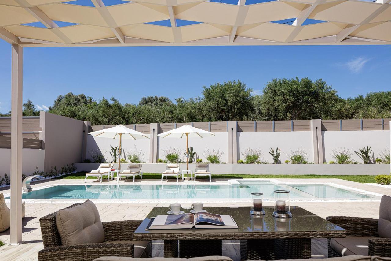 Koin Villa Sunset, With Heated Pool & Whirlpool, By Thinkvilla Perama  Экстерьер фото